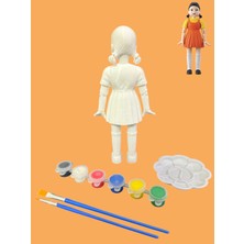 Vitrin XL Squid Game Young Hee Doll Squid Game’in Ikonik Oyuncak Bebeği 3D Figür Boyama Seti-17 cm