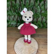Amigurumi Bordo Elbiseli Sevimli Ayıcık Oyun & Uyku Arkadaşı