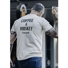 Coffee And Wh.skey In My Veıns Bisiklet Yaka Yüksek Kalite Baskılı Beyaz T-Shirt