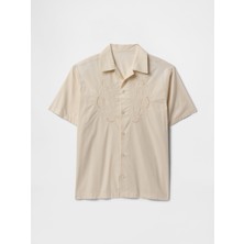 Gap Erkek Bej Fisto İşlemeli Poplin Gömlek
