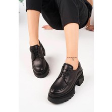 Tarçın Ayakkabı Hakiki Deri Siyah Kadın Tırtıklı Platform Taban Loafer Ayakkabı TRC49-3003