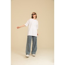 Guaraz Kadın Beyaz Oversize Bisiklet Yaka %100 Pamuk Düz Basic Yazlık T-Shirt