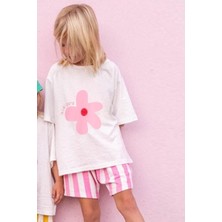 Kız Çocuk Pamuklu Bisiklet Yaka Çiçek Baskılı Tshirt Çizgili Şort Alt Üst Takım