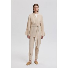 Touche Kemer Detaylı Kimono Takım Bej