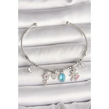 Pirinç Gümüş Renk Sallantı Zirkon Taşlı Ayıcık Figür Çiçek Detay Charm Kadın Bileklik