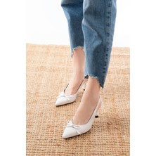 İNF-4500 Beyaz Rugan Günlük Arkası Açık Fiyonklu Topuklu Bayan Ayakkabı