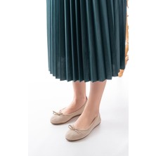 6101 Bej Süet Fiyonklu Günlük Kadın Babet