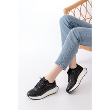 F-307 Siyah Bağcıklı Saten Taş Aksesuarlı Günlük Spor Ayakkabı