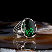 Faset Kesim Yeşil Zirkon Taşlı 925 Ayar Gümüş Erkek Yüzük