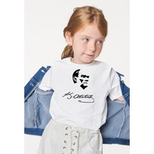 Kız Çocuk Atatürk Imza Baskılı Bisiklet Yaka Kısa Kollu T-Shirt