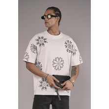 Nakış Detaylı Oversize Kalıp Unisex Tişört
