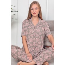 Intensive Collection Desenli Önden Düğmeli Kısa Kol Kadın Pijama Takımı