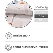 Kutup Dostları Desenli Çocuk Halısı – Kaymaz Pamuk Dokuma Tabanlı, Kolay Temizlenebilir Halı (Oyun ve Çocuk Odası İçin Uygun)