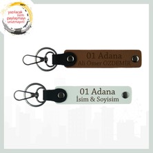 Açık Kahve-Beyaz, Kişiselleşmiş 01 Adana Yazılı İdeal Hediyelik, Şehir İsmiyle Tasarlanan 2'li Anahtarlık