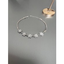 Zeta Jewel Gümüş Çiçek Kadın Bileklik