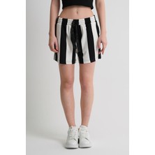 Alexandergardı Bağlamalı Kısa Şort