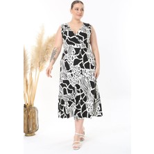 Kadın Siyah Beyaz Safari Desen Kolsuz Kruvaze Yaka Büyük Beden Maxi Elbise