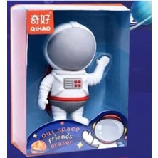 Out Space Friends Eraser Kırtasiye Aralık 2023 Hediyelik Uzay 1 Adet Selamlayan Gri Astonot Silgi