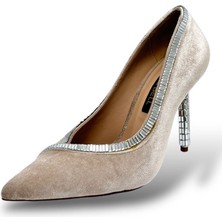 Krıste Bell 4520 Kadife Bej Kumaş Taş Detaylı Topuklu Kadın Ayakkabı