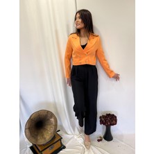 Kadınkısa Crop 4 Düğmeli Ceket