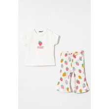 Magu Kız Bebek Çilek Desenli Pamuklu Kısa Kollu Tişört ve Pantolon Takımı - 6-18 Ay