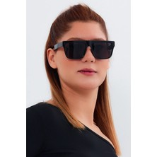 Nightfall Kadın Güneş Gözlüğü – Siyahın Gücü ve Zarafeti 🕶️