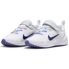 Nike Revolution 7nn Çocuk Beyaz Lastik Bagcık ve Cırtlı Yürüyüş Ayakkabısı FN4989-100