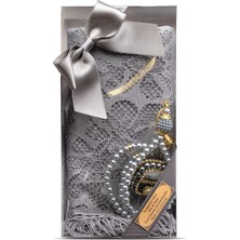 Tesbih + Dantelli Şal + Zikirmatik Hediye Seti (Kraft Asetat Kutulu, Gri)