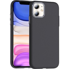 Başkenttekno Apple iPhone 11 Kılıf Kablosuz Şarj Özellikli Karbon Fiber Görünümlü Gros Kapak