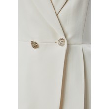 Ekru Regular Fit Pile Detaylı Blazer Ceket