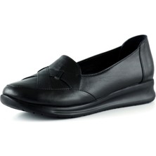 Mammina Siyah  Deri Çapraz Bant Detaylı Slip-On Günlük Ayakkabı