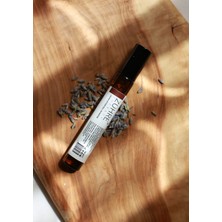 Zühre Therapy Lavinya Vetiver - Doğal Uçucu Yağ Karışımı & Roll-On Parfüm