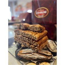 1.5 kg Cevizli Haşşaşlı Burma Çörek