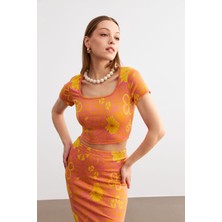 Kadın Turuncu Jakarlı Kumaş Kare Yaka Crop Maxi Boy Etekli Takım