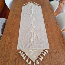 Uçlu Nakışlı Buldan Bezi Runner - Püsküllü, Otantik ve Şık, El Örgüsü ile Zenginleştirilmiş Vintage Tarz Dekoratif Örtü (Krem)