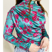 Kadın Mavi-Pembe Yaprak Desenli Büzgülü Uzun Kollu Kadife Bluz