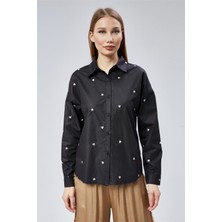 Kalp Nakışlı Gömlek