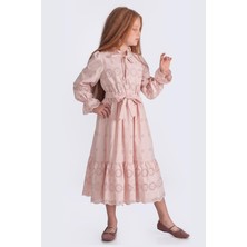 Boyundan Bağlamalı Brode Uzun Kollu Boydan Kız Çocuk Elbisesi - Pudra