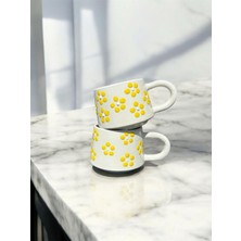 BB Design El Yapımı Sarı Papatya Kabartma Desenli 2'li Seramik Kupa