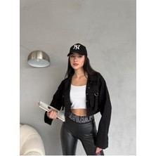 Kadın Kargo Cep Detaylı Oversize Crop Denim Ceket