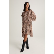 Fırfır Detaylı Leopar Desenli Elbise