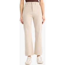 DeFacto Crop Flare Fit Yüksek Bel Bilek Boy Jean Pantolon E8017AX25SM