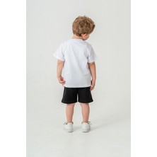Titimix Kids Erkek Çocuk Kabartma Baskılı Alt Üst Yazlık T-Shirt Şort Ikili Takım Beyaz