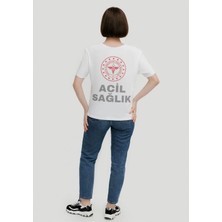 112 Acil Sağlık Kadın Beyaz T-Shirt %100 Pamuk Rahat Kalıp Bisiklet Yaka