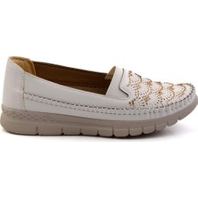 Bambi Beyaz  Kadın Casual Ayakkabı K01536200609