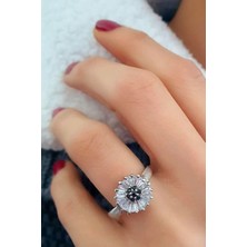 Ose Shop Baget zirkon ve oniks taşlı gümüş yüzük