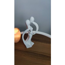 Sarılan Romantik Sevgili Dekor Dekorasyon Biblo Heykel Ev Dekorasyonu Hediyelik 17 cm  Beyaz