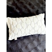 Bohem Özel Tasarım Punch Panç Desen Ekru Dekoratif Kırlent Kılıfı Kalp 28X50 cm