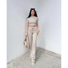 Bisiklet Yaka Kısa Kollu Crop Bluz & Bol Paça Yüksek Bel 2'li Alt Üst Takım