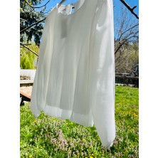 Kadın Büyük Beden  Pileli Şifon Beyaz Bluz